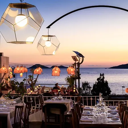 Eden Collection Friga Hotel 4*